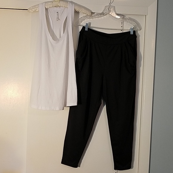Fabletics Pants - Fabletics Set. Black Artemis Pants w/ White Tank Fabletics Pants - Fabletics Set. Black Artemis Pants w/ White Tank